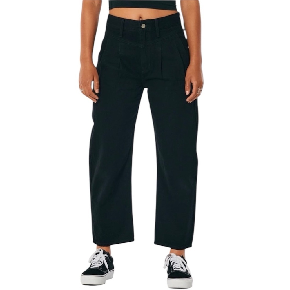 Hollister High Rise Barrel Jeans Black